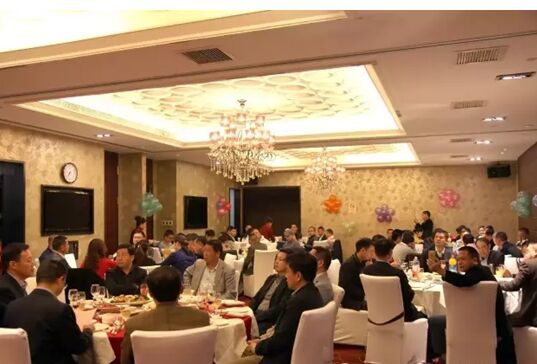 仟億達(dá)(831999)董事長鄭兩斌參加福建省非公有制經(jīng)濟(jì)人士座談交流會 仟億達(dá)(831999)董事長鄭兩斌參加福建省非公有制經(jīng)濟(jì)人士座談交流會