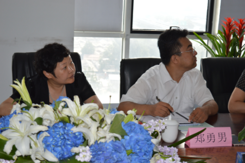 北京市委統(tǒng)戰(zhàn)部副部長、市工商聯(lián)書記鄭默杰一行蒞臨仟億達集團831999考察指導工作